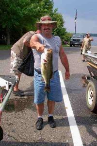 amanasquan_lunker_4_19lbstrapper-07-26-09.jpg